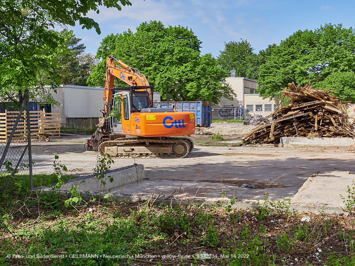 14.05.2022 - Baustelle am Haus für Kinder in Neuperlach